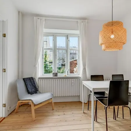 Διαμέρισμα Two Bedroom In Aarhus, Ole Rmers Gade 104 *